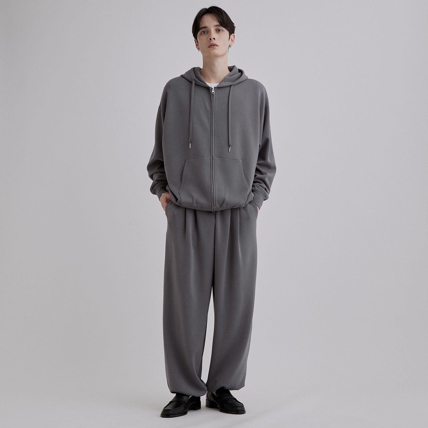 tk.TAKEO KIKUCHI「【TOROMIシリーズ】シルキータッチスウェットパンツ」|その他|