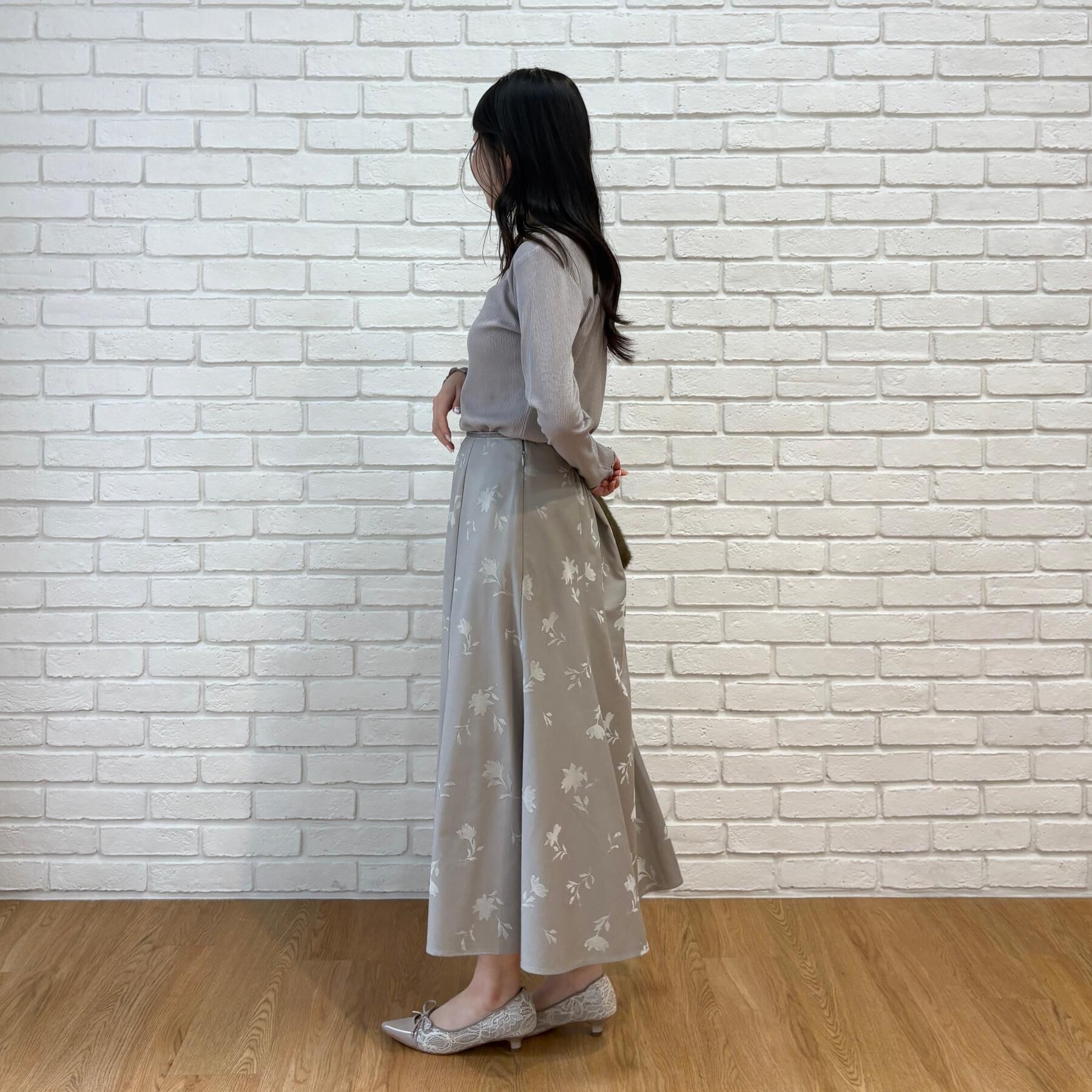 Couture broach「【一枚でも重ねても】メローフリル テレコトップス」|Tシャツ・カットソー|