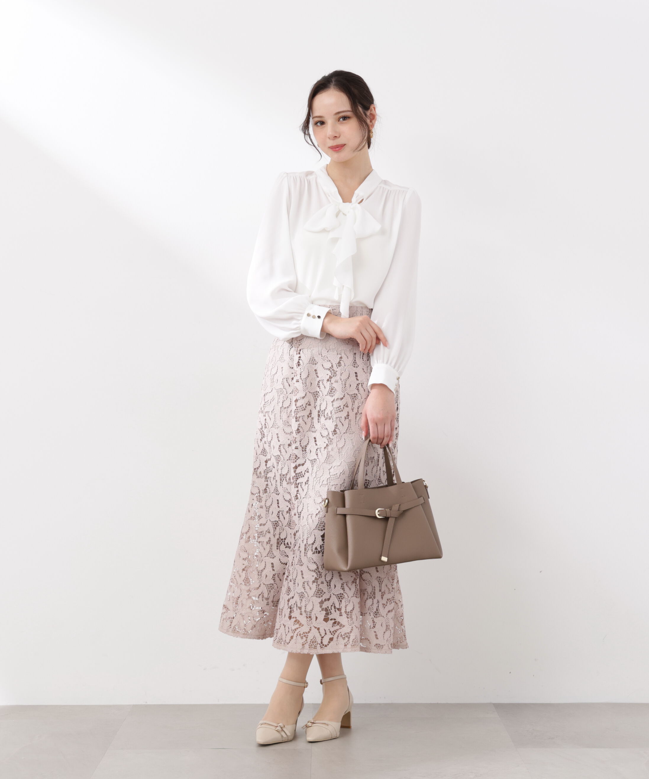 PROPORTION BODY DRESSING「ラッフルリボンブラウス　26SS」|シャツ・ブラウス|