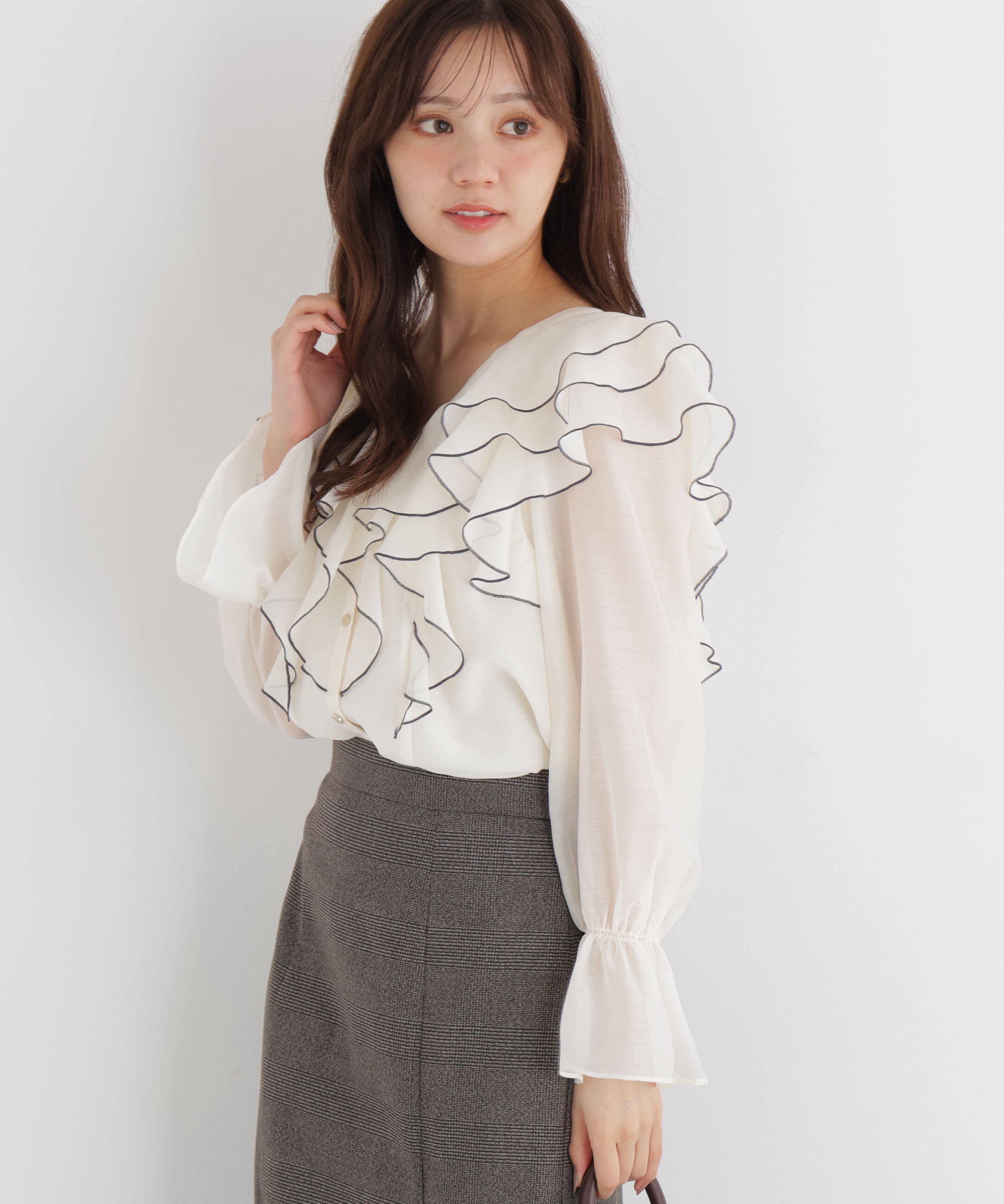 PROPORTION BODY DRESSING「ボリュームラッフルブラウス 26AW」|シャツ・ブラウス|