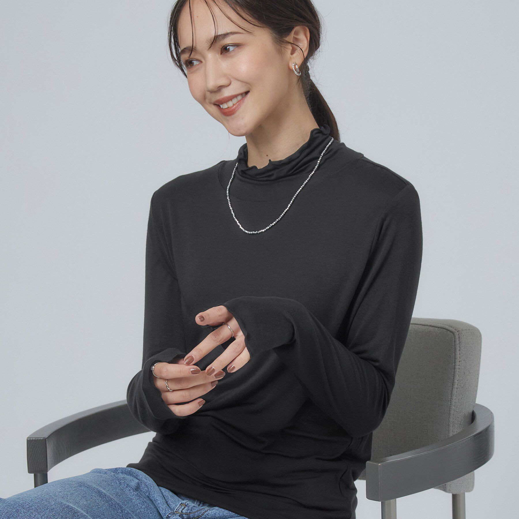 SHOO･LA･RUE「カシミアタッチ吸湿発熱ハイネックインナー」|Tシャツ・カットソー|ブラック(019)