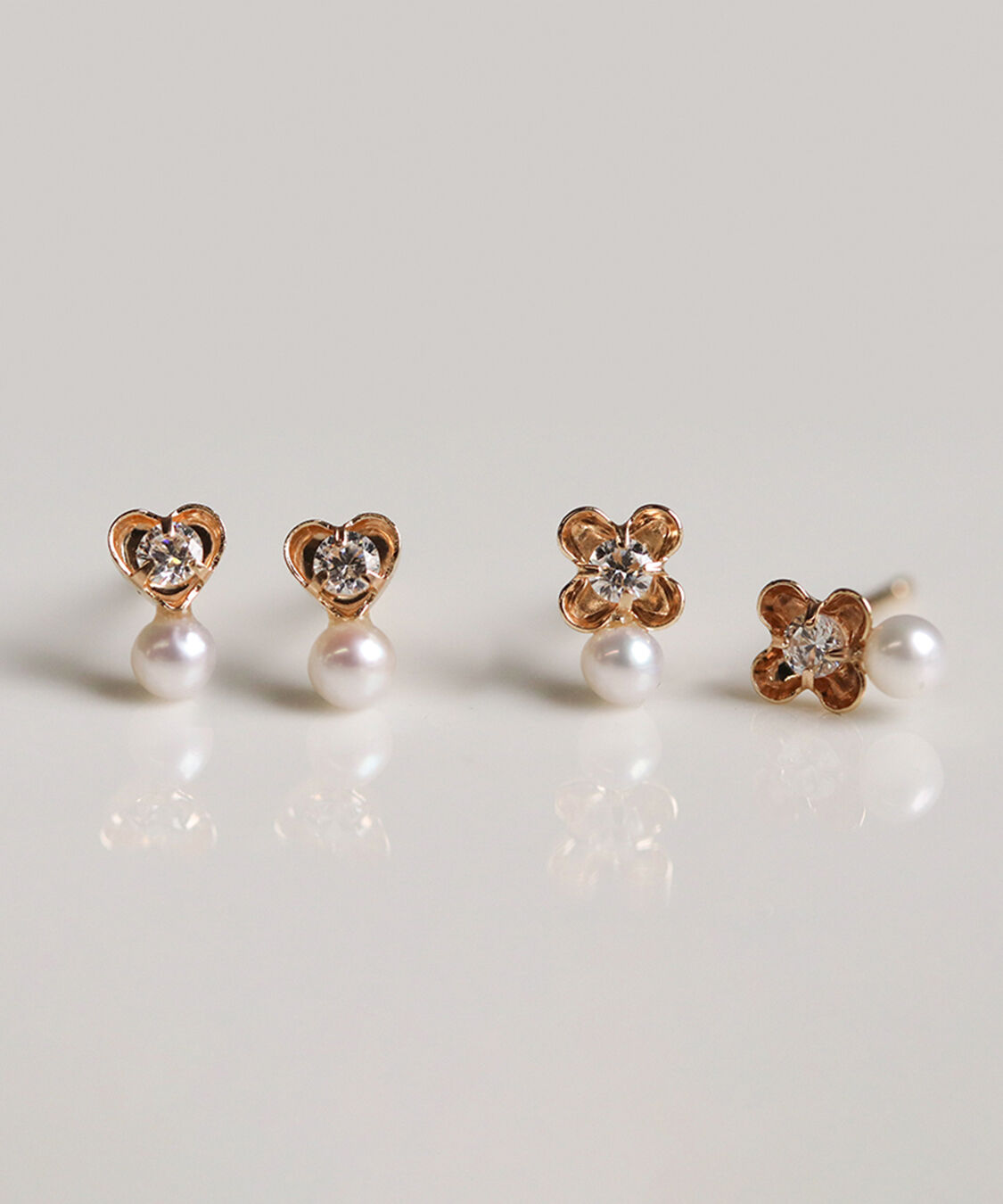  「パール / キュービックジルコニア フラワー ピアス | K10YG」|ピアス|