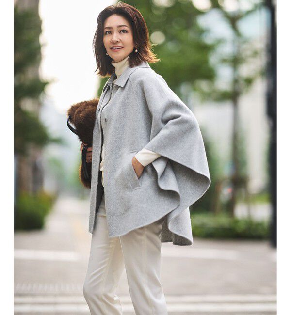自由区「【SHIHOさん着用・昨年ご好評・デザインアップデート】襟付きリバー ポンチョ」|ポンチョ・ケープ|