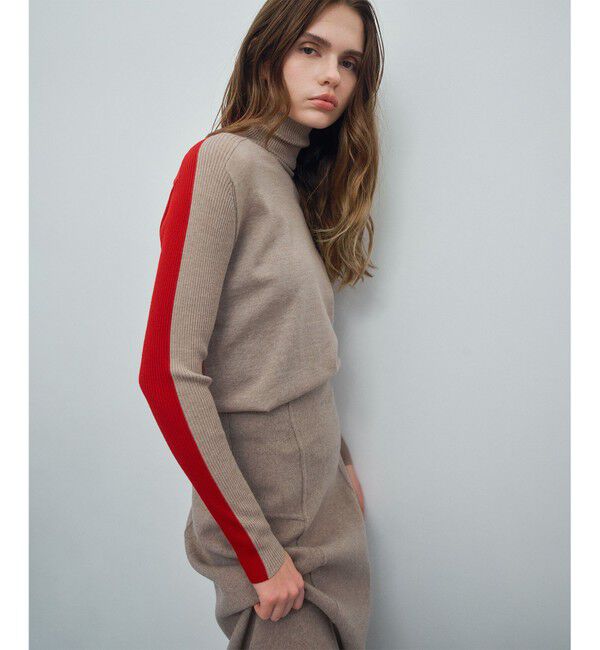 BEIGE,「【新色追加】LA MONNAIE /  カラーブロッキングタートルニット」|ニット・セーター|D.Taupe &times;Red