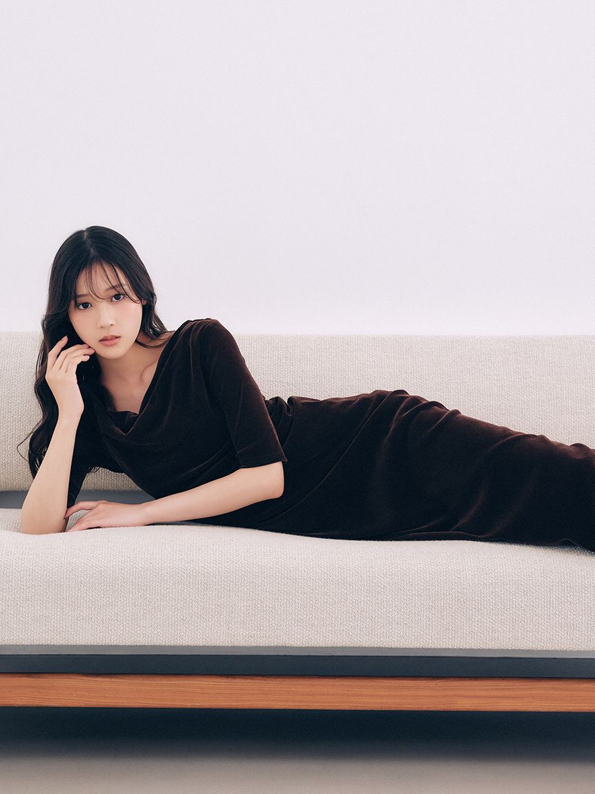 SNIDEL「フロッキーベロアドレープカットワンピース」|ドレス|DBRW