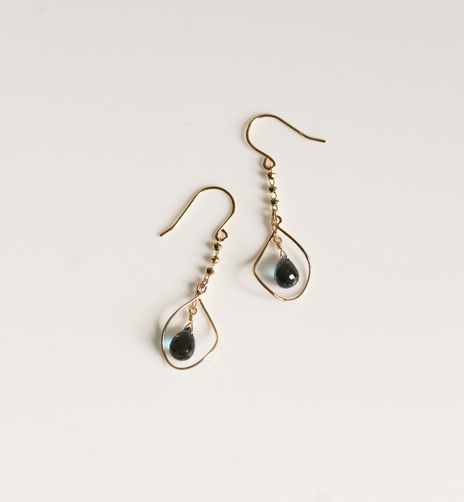  「ロンドンブルートパーズ フック ピアス | K10YG」|ピアス|