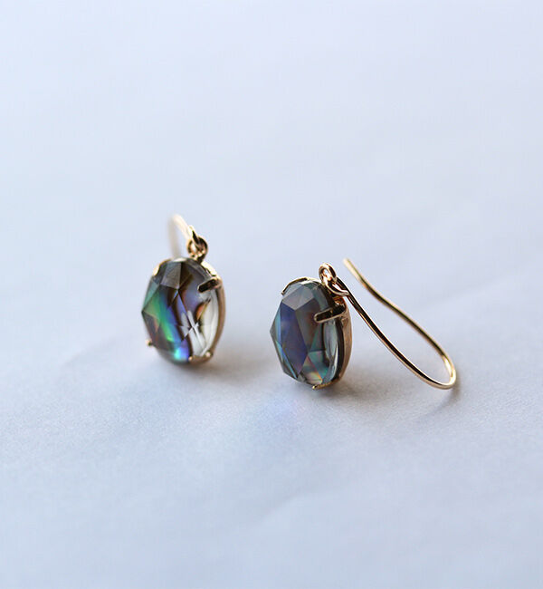 「クリスタル /  黒蝶貝 ピアス | K10YG」|ピアス|