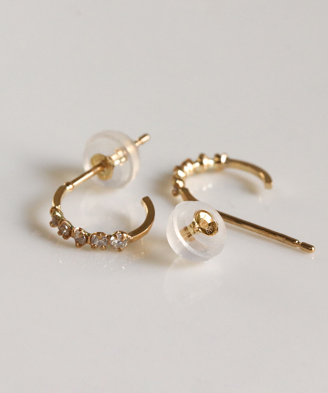  「ダイヤモンド フープ スタッド ピアス | K18」|ピアス|
