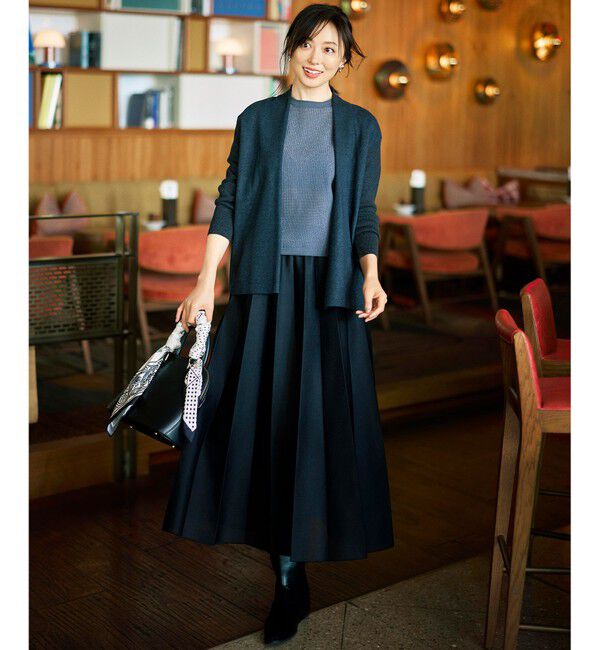自由区「【SHIHOさん着用・軽やかに揺れる・上品】シアープリーツ スカート」|スカート|