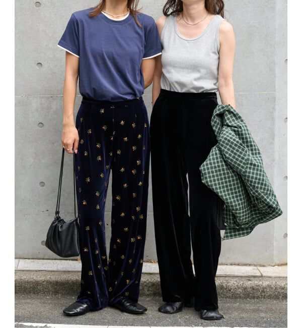 OUTDOOR PRODUCTS Usual Things「追加 刺繍ベロアフレアパンツ」|スラックス|