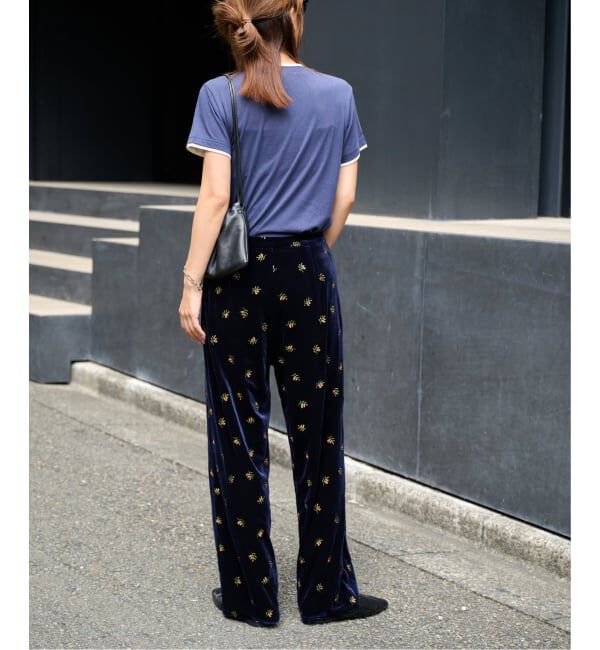 OUTDOOR PRODUCTS Usual Things「追加 刺繍ベロアフレアパンツ」|スラックス|