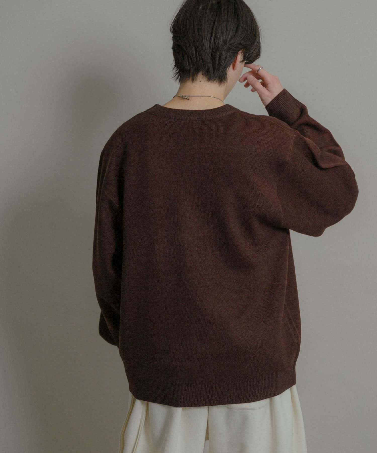 SENSE OF PLACE by URBAN RESEARCH「ロゴグラフィッククルーネックニット」|ニット・セーター|