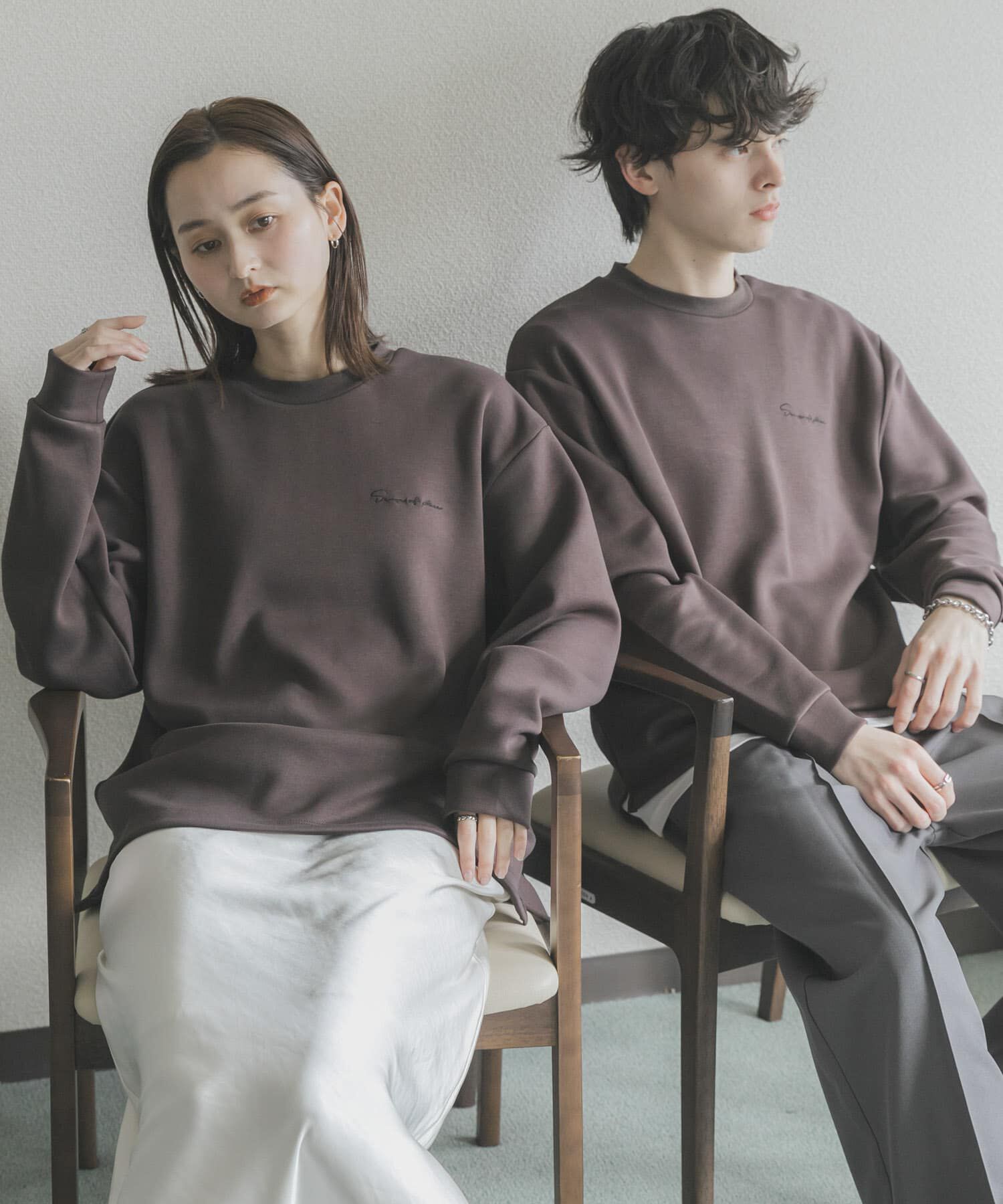 SENSE OF PLACE by URBAN RESEARCH「『一部WEB限定ｶﾗｰ』『ﾕﾆｾｯｸｽ』ｼｼｭｳﾀﾞﾝﾎﾞｰﾙﾎﾟﾝﾁ 」|Tシャツ・カットソー|ダークブラウン