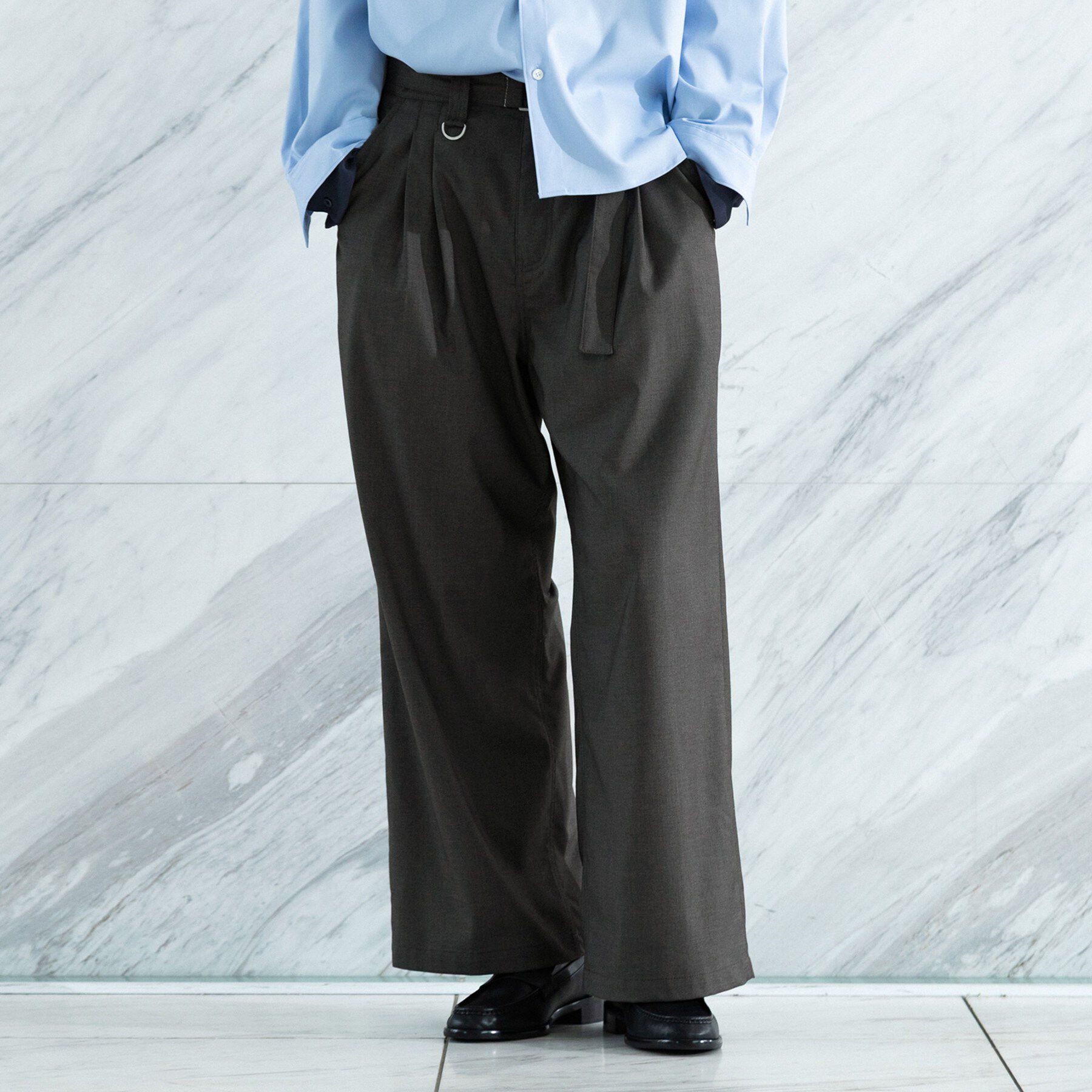 tk.TAKEO KIKUCHI「【別注】Dickies(R)　TRベルテッドパンツ」|その他|チャコールグレー(0