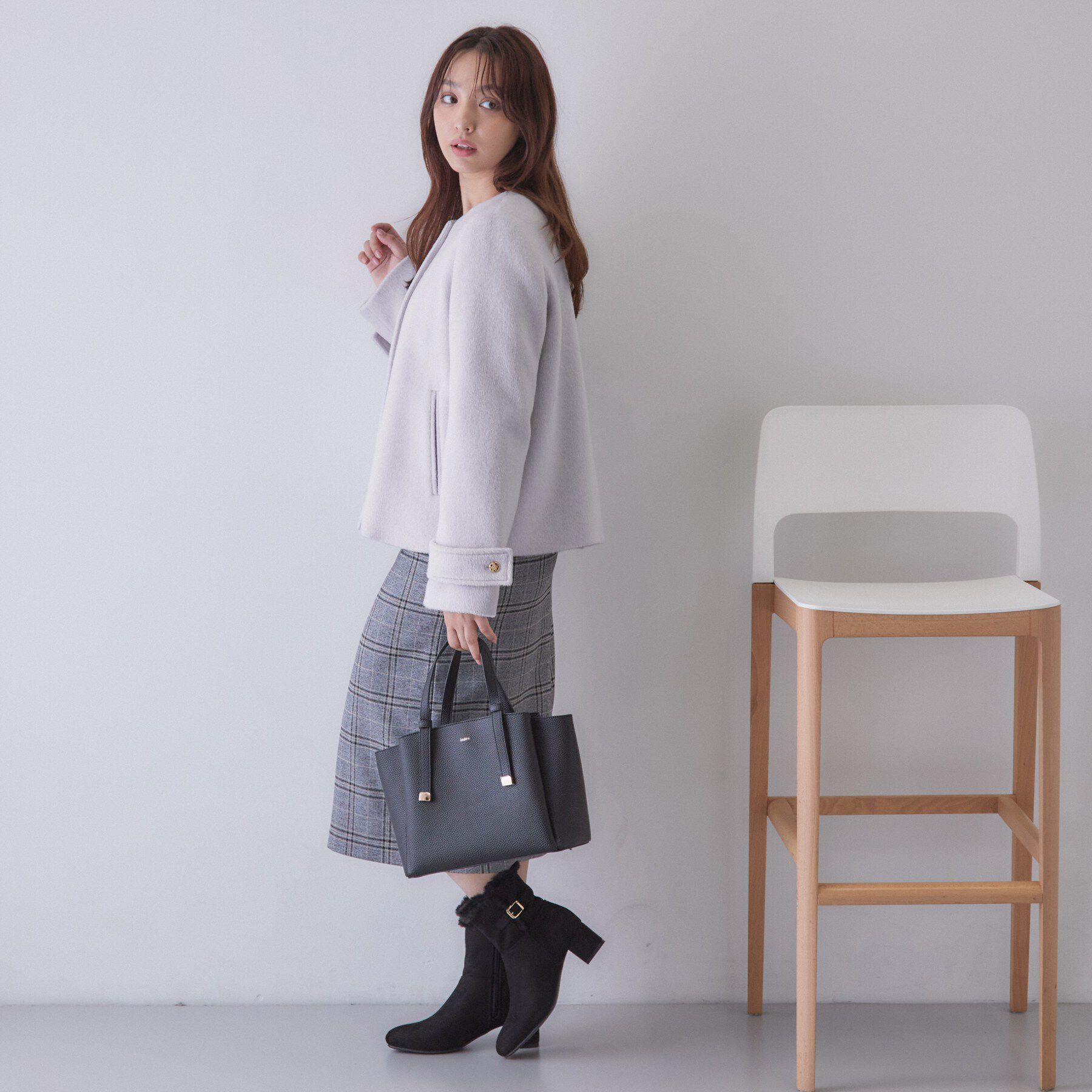 index「【植草美幸先生が指南する好印象スタイル】カシミヤ混ノーカラーショートコート」|ノーカラーコート|