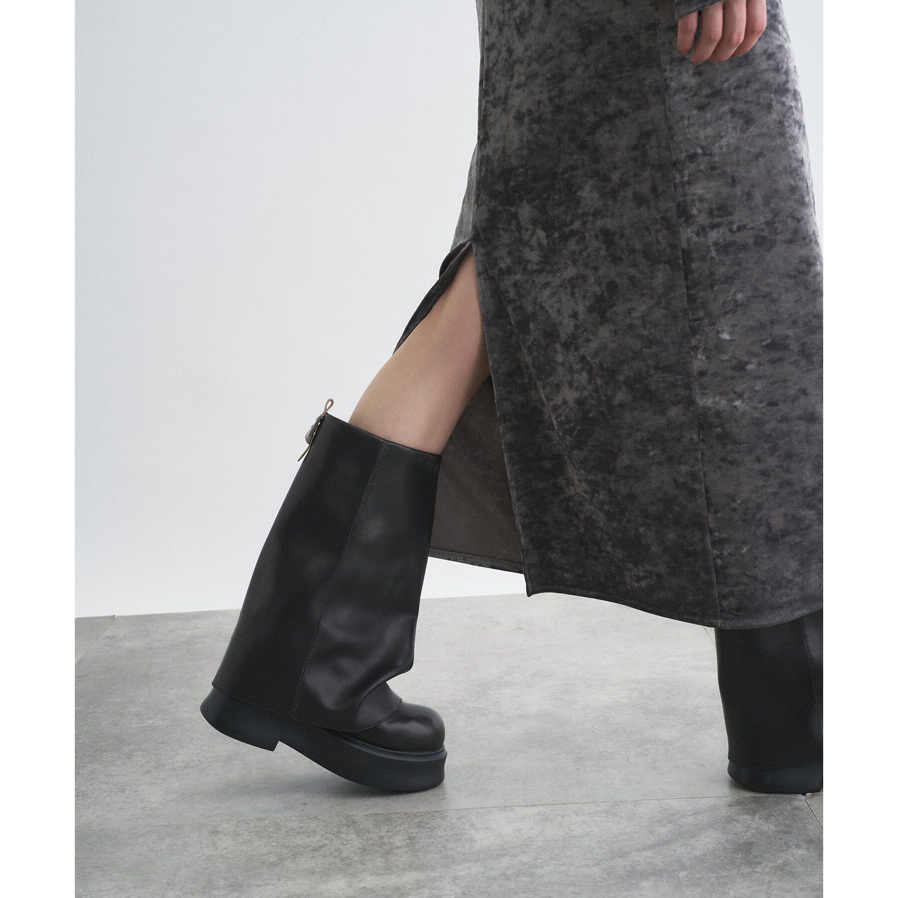 CODE A「ALM．｜BELUGA COVER BOOTS」|ショートブーツ|