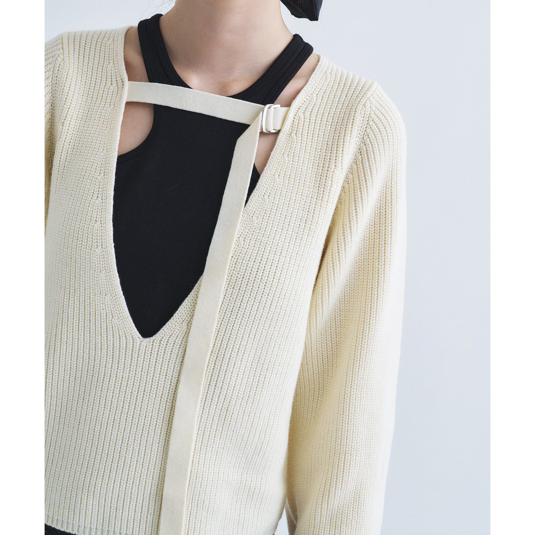 CODE A「deep V form knit」|ニット・セーター|