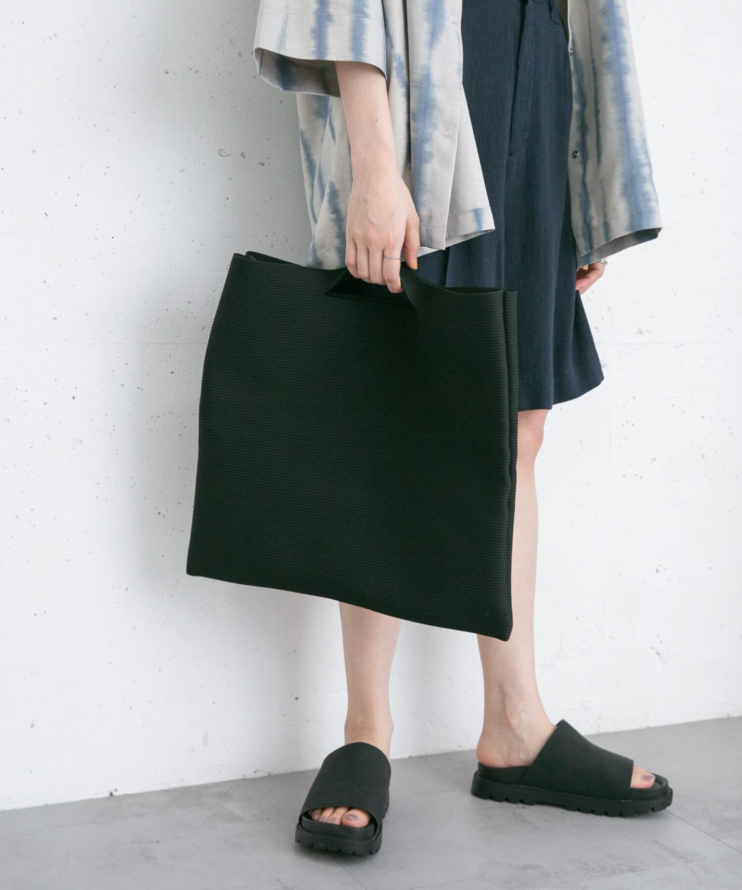  「スクエアニットBAG」|ハンドバッグ|ブラック