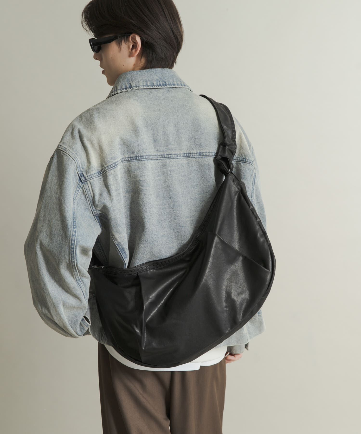 SENSE OF PLACE by URBAN RESEARCH「コクーンショルダーバッグ」|ショルダー・メッセンジャー|