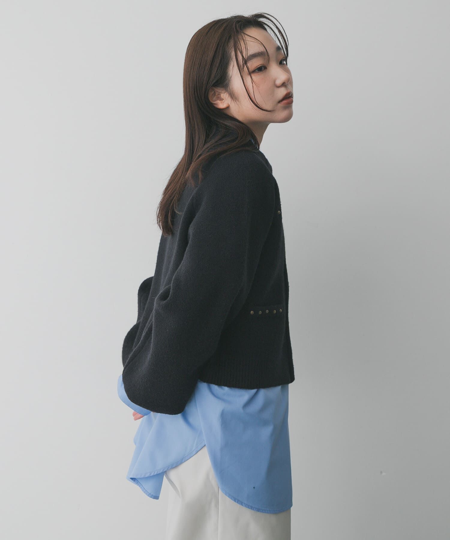 SENSE OF PLACE by URBAN RESEARCH「『洗濯可』スタッズデザインカーディガン」|カーディガン|
