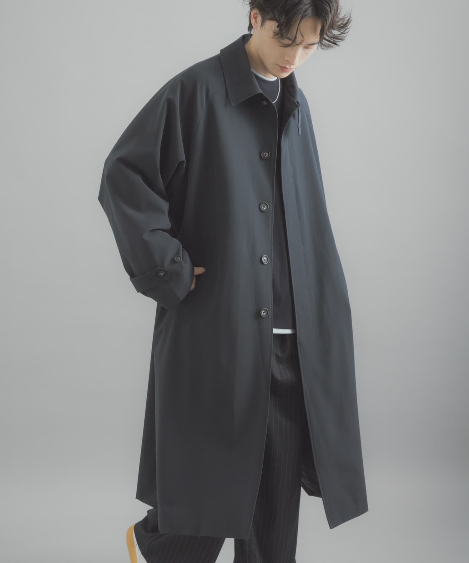 SENSE OF PLACE by URBAN RESEARCH「バルマカーンルーズコート」|ステンカラーコート|