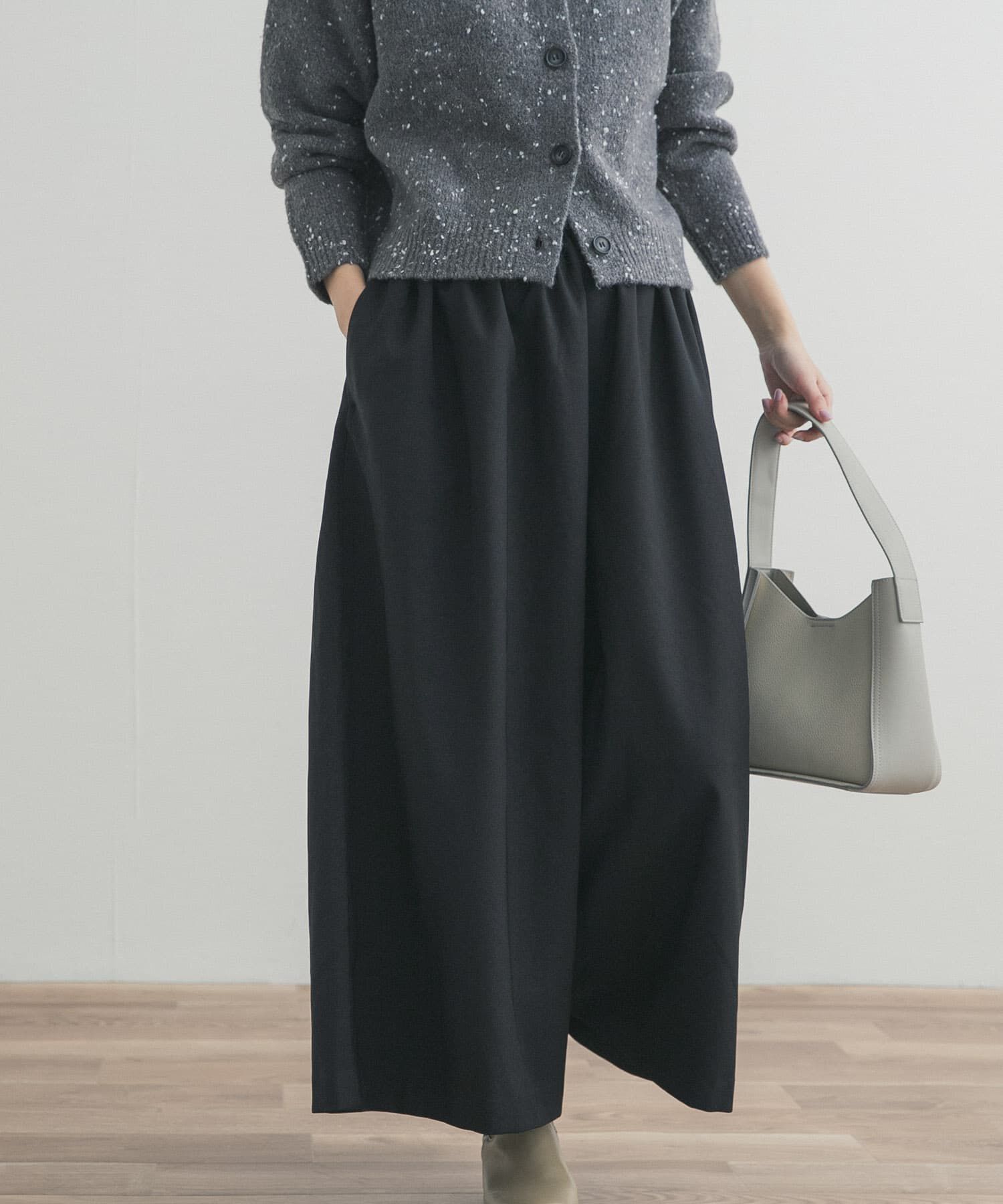 URBAN RESEARCH DOORS「9分丈ワイドギャザーパンツ」|その他|