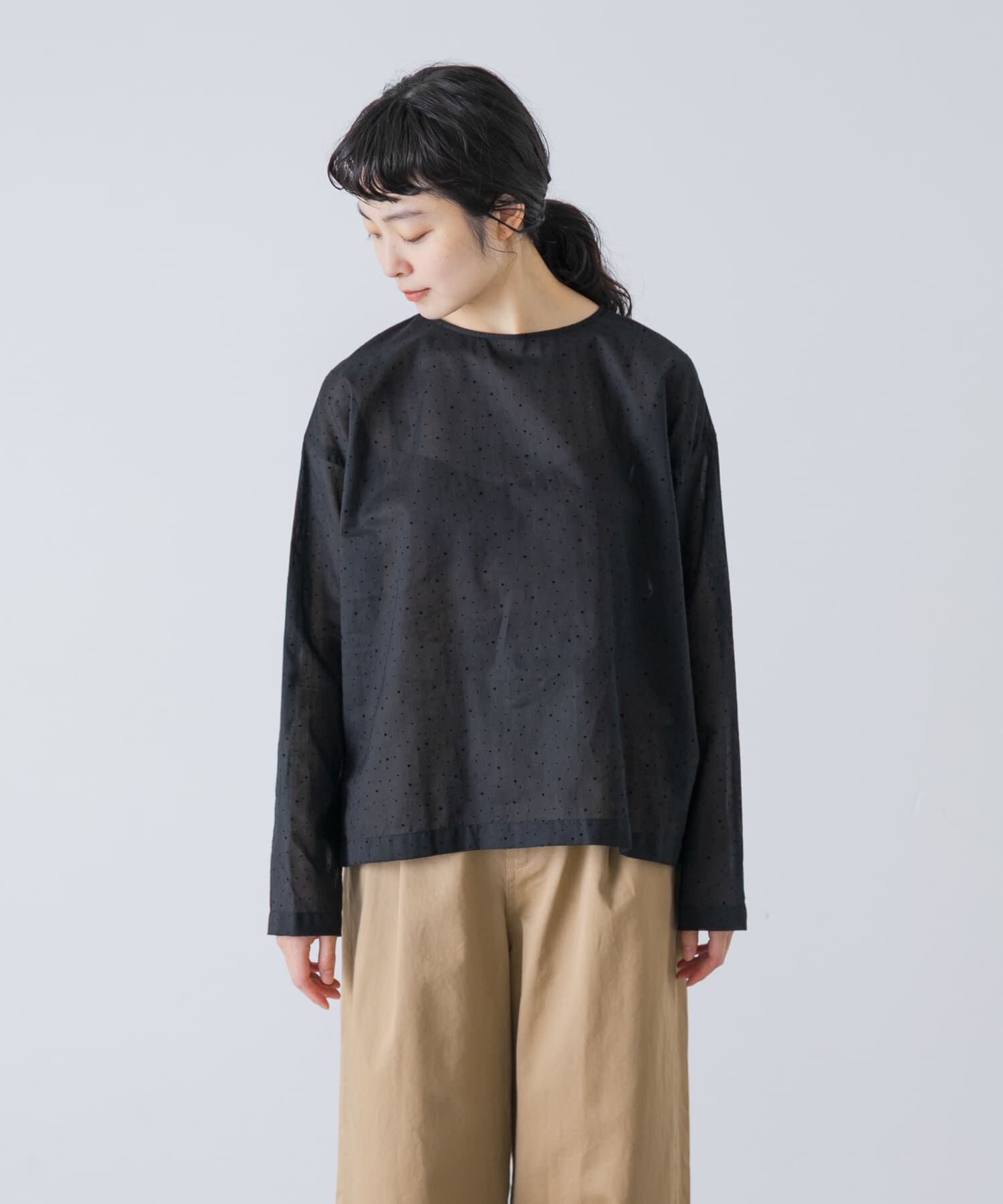 かぐれ「フロッキードットプルオーバー」|シャツ・ブラウス|
