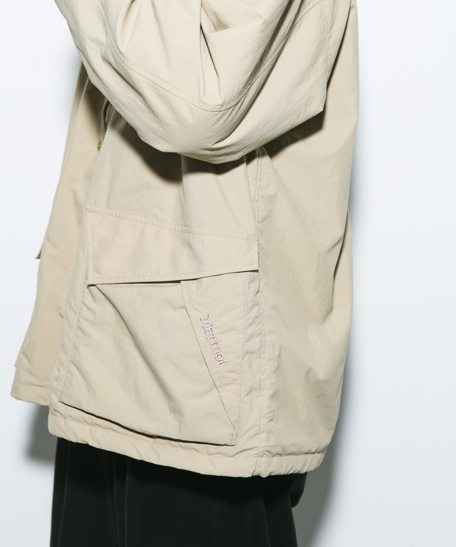 URBAN RESEARCH DOORS「『別注』Marmot&times;DOORS　PERTEX OCTA JACKET」|ノーカラーコート|