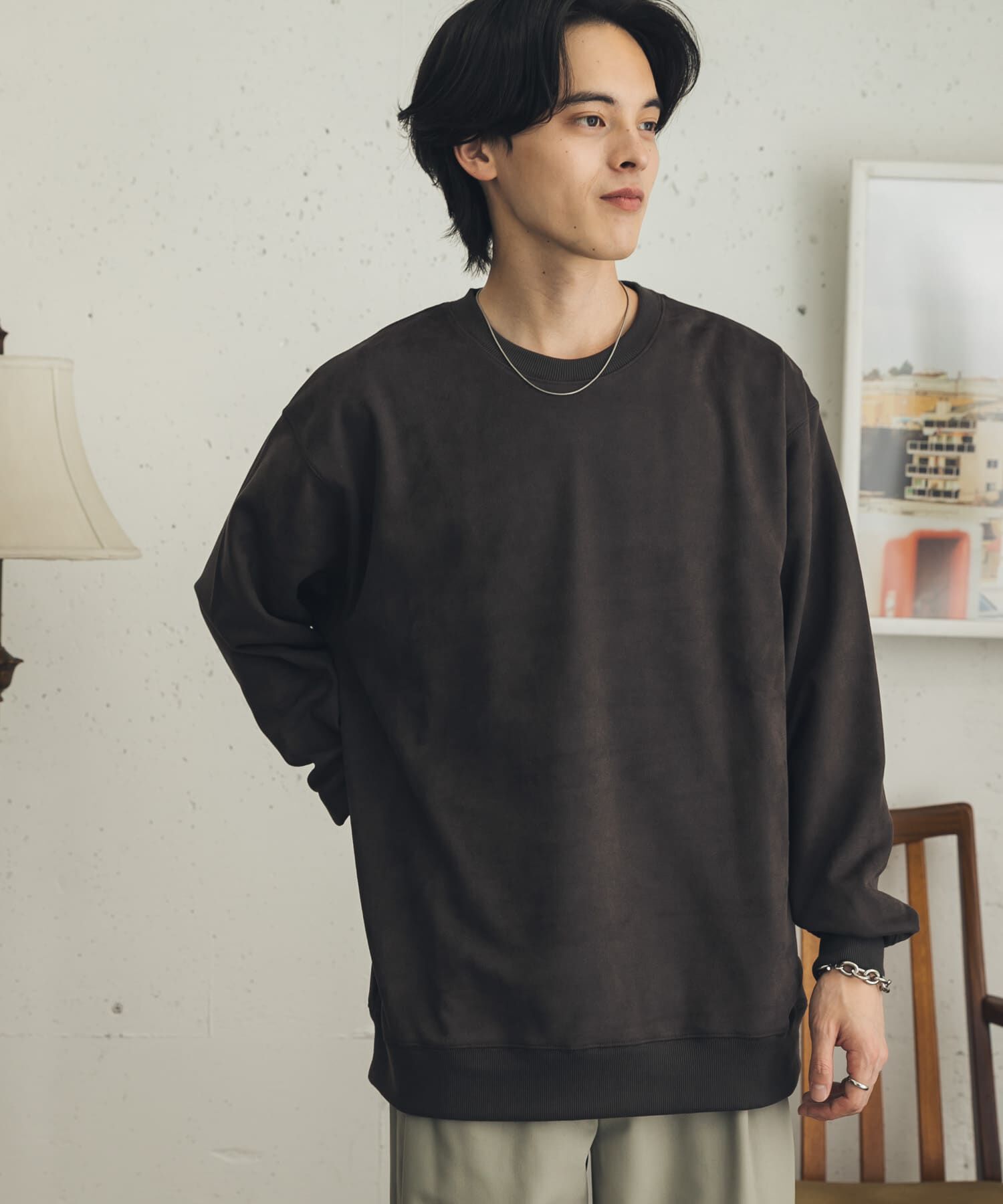 SENSE OF PLACE by URBAN RESEARCH「『WEB/一部店舗限定サイズ』フェイクスエードクルーネックスウェット」|スウェット・ジャージ|ダークブラウン