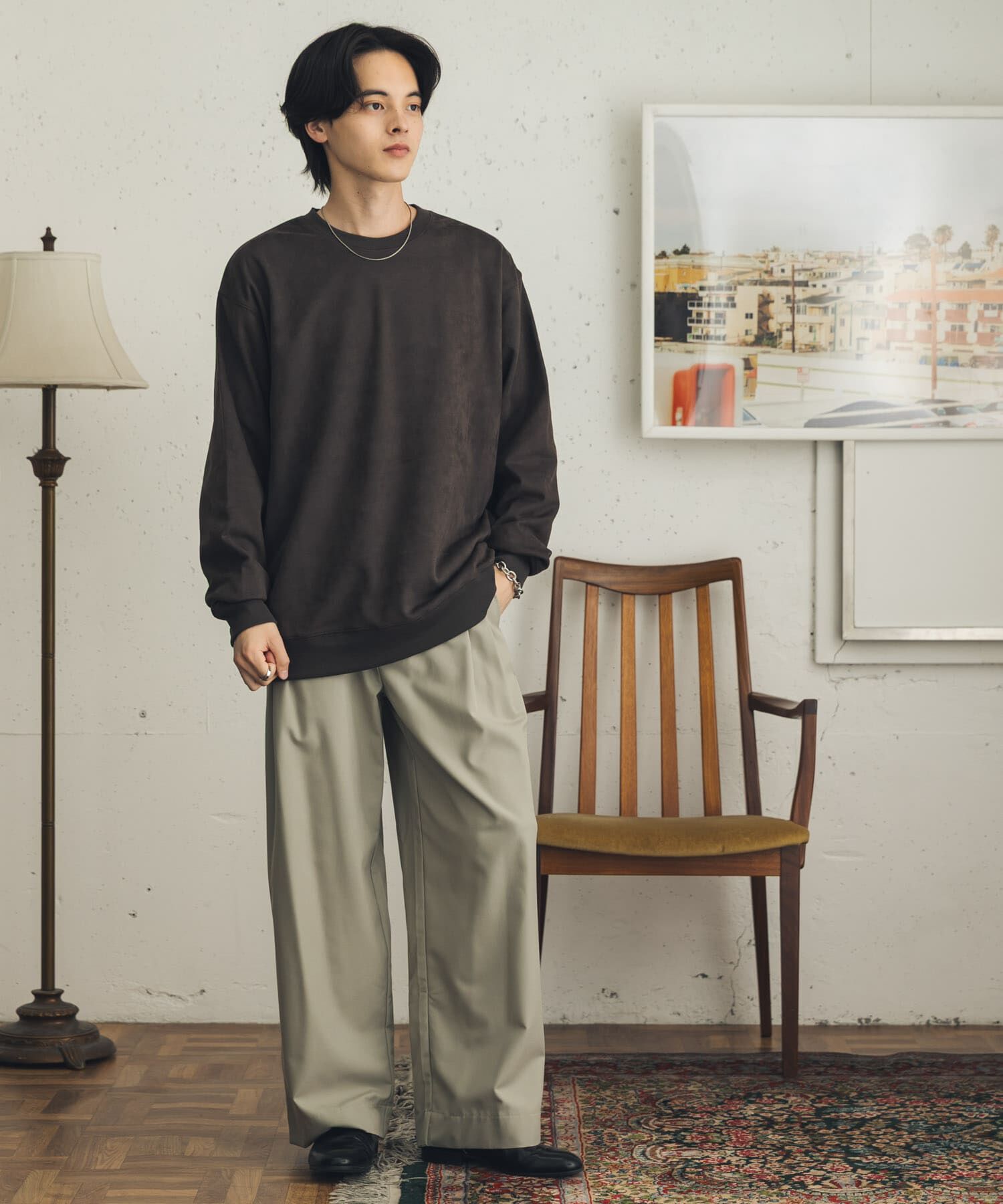 SENSE OF PLACE by URBAN RESEARCH「『WEB/一部店舗限定サイズ』フェイクスエードクルーネックスウェット」|スウェット・ジャージ|