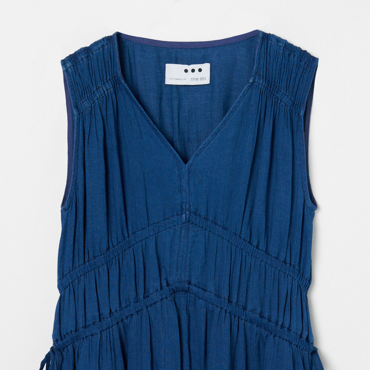  「three dots AIR DENIM GATHER DRESS」|ワンピース|