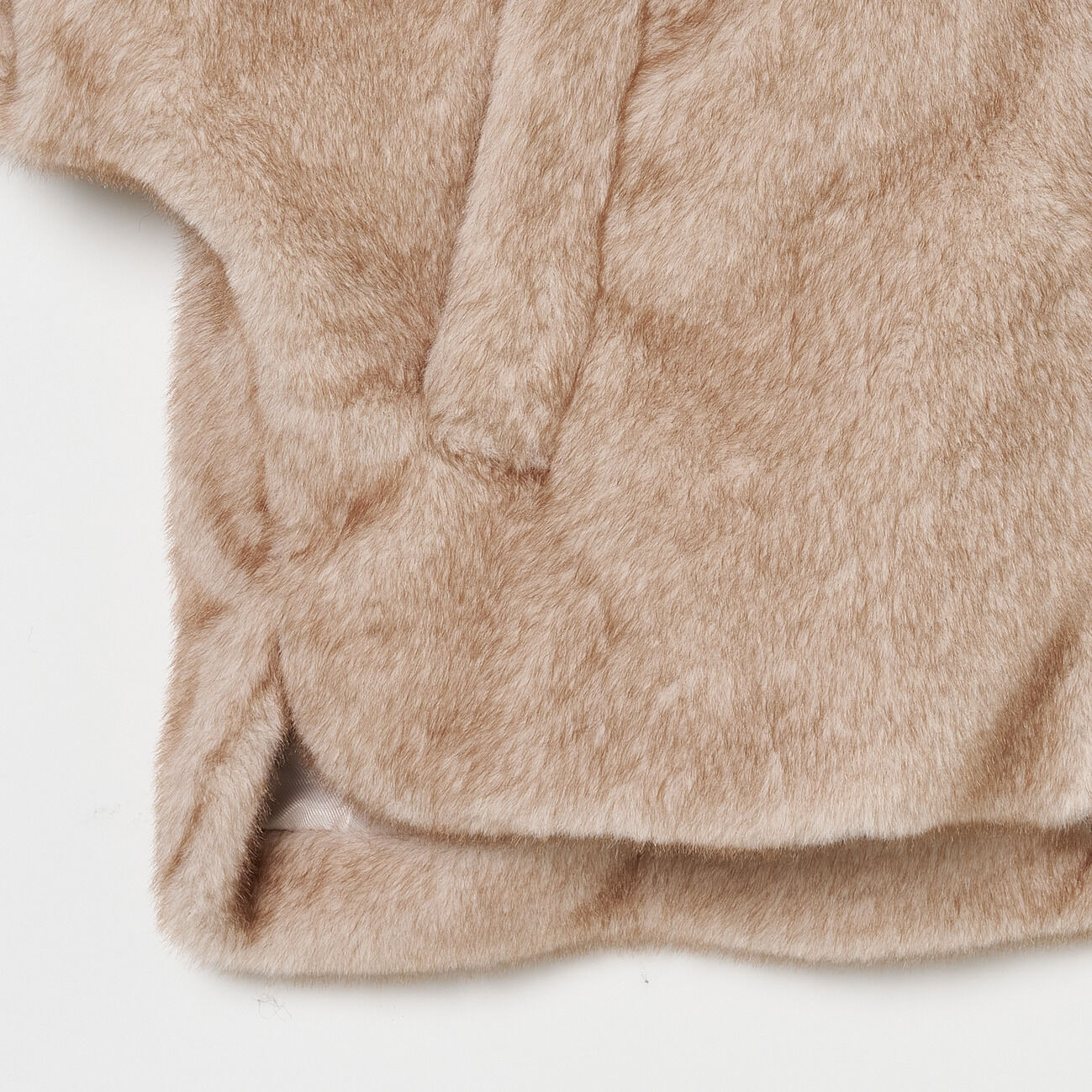  「three dots VELOUR FUR MILLY BLOUSN」|ブルゾン・スタジャン|