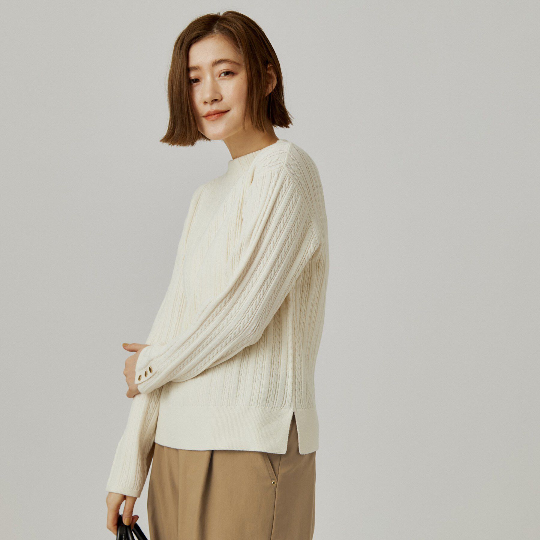 grove「【毛玉軽減】すっきり美人見え ケーブルニット」|ニット・セーター|