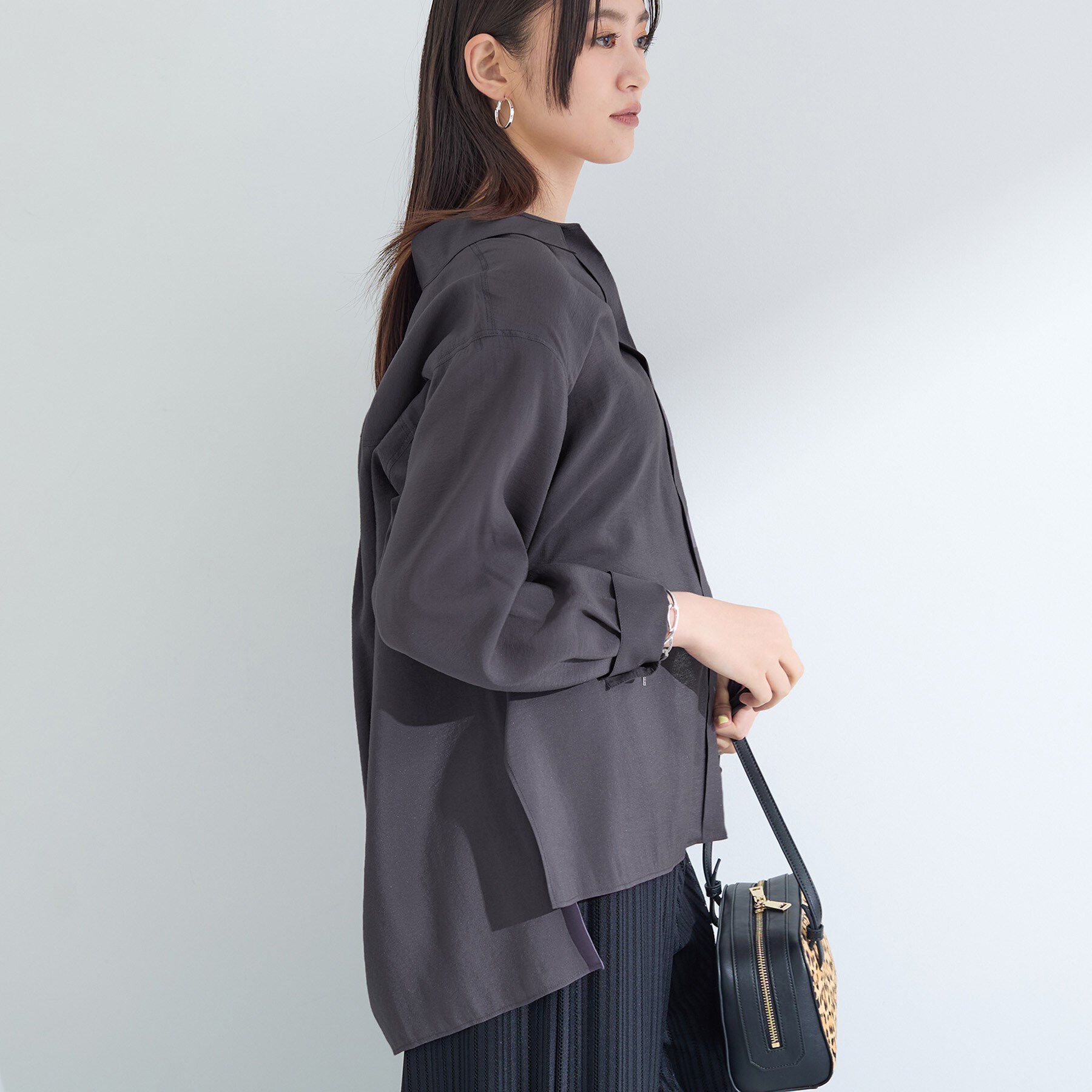 INDIVI「【体型カバー／清涼感】シアーオーバーシャツ」|シャツ・ブラウス|