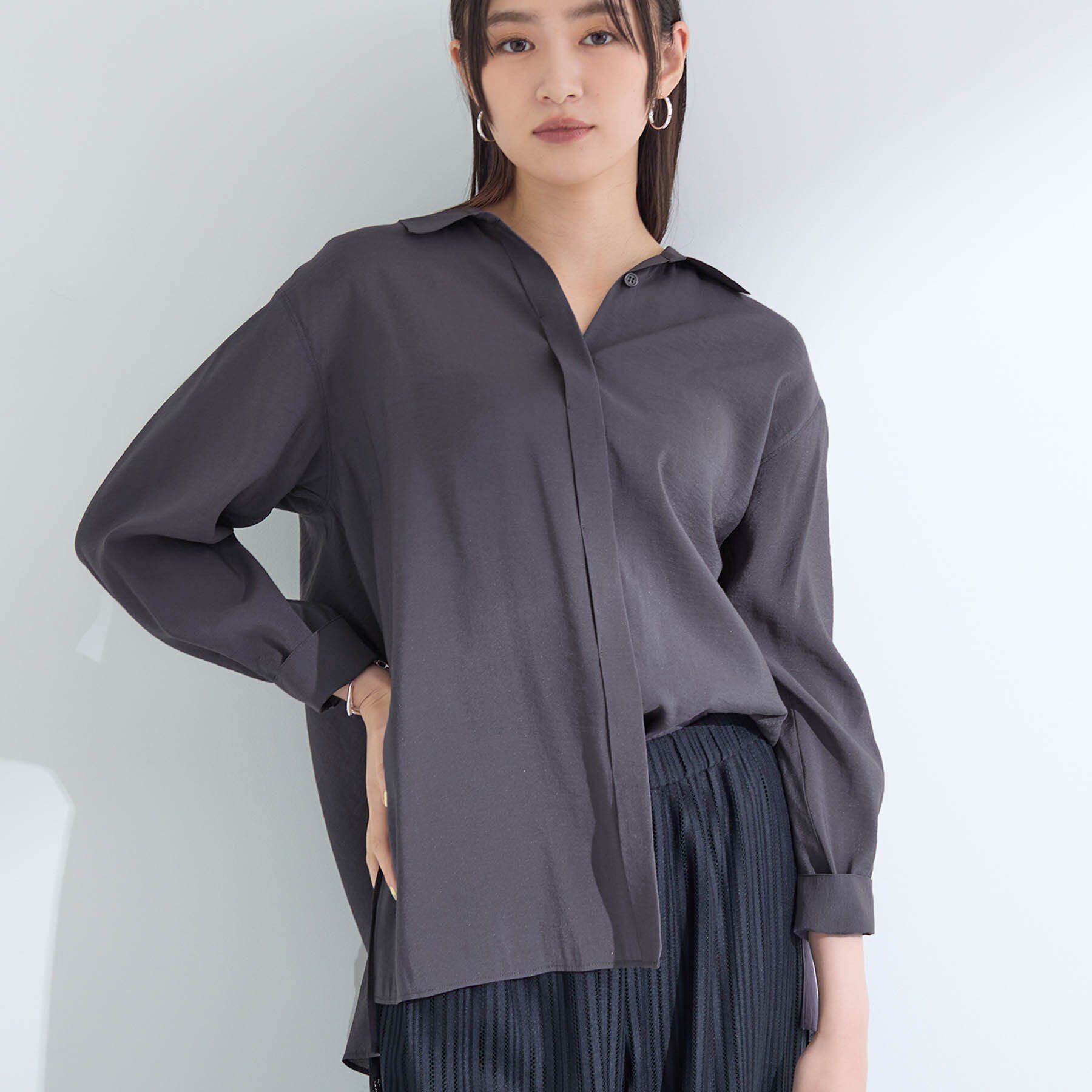 INDIVI「【体型カバー／清涼感】シアーオーバーシャツ」|シャツ・ブラウス|チャコールグレー(0