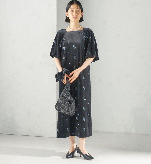 SHIPS for women「【SHIPS別注】troisiemeCHACO: ポリエステル ベロア ワンピース」|ワンピース|