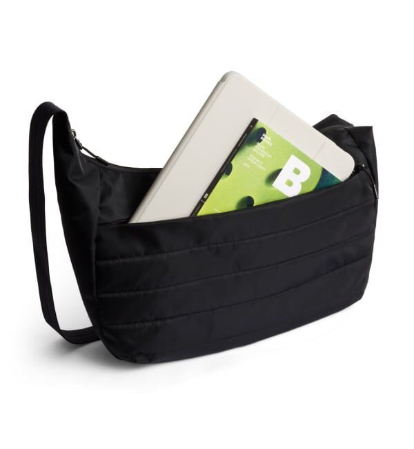 VERMEIL par iena「《予約》Bellroy ベルロイ Laneway Crescent Bag 12L」|ショルダー・メッセンジャー|