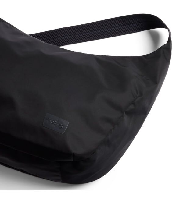 VERMEIL par iena「《予約》Bellroy ベルロイ Laneway Crescent Bag 12L」|ショルダー・メッセンジャー|