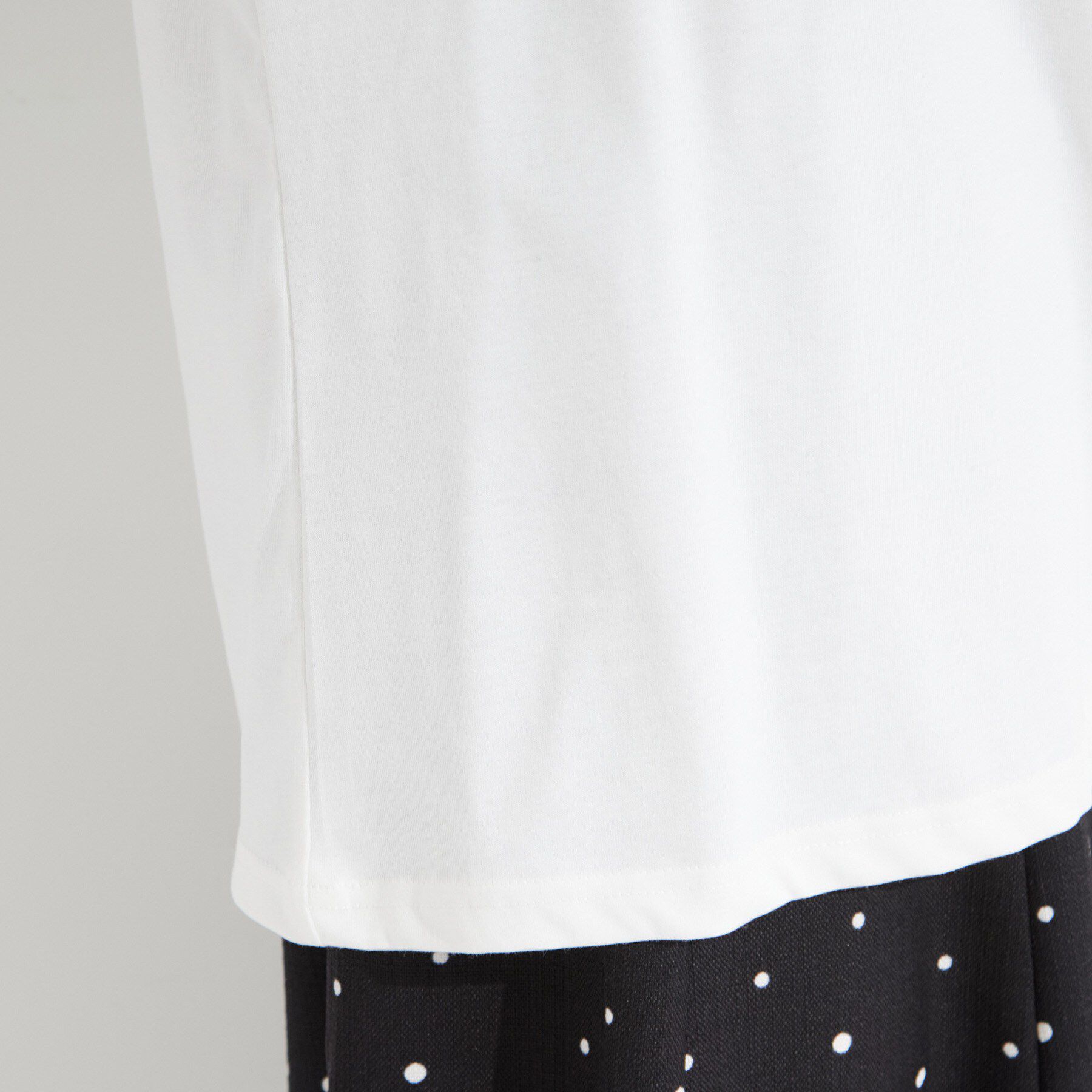 SHOO･LA･RUE「【S-LL/洗濯機可】選べる4柄　デイリー使いにぴったりな 大人の頼れるTシャツ」|Tシャツ・カットソー|