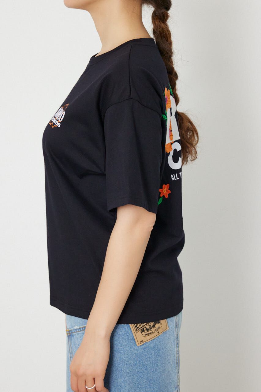 RODEO CROWNS「Flower Bloom Embroidery Tシャツ」|Tシャツ・カットソー|