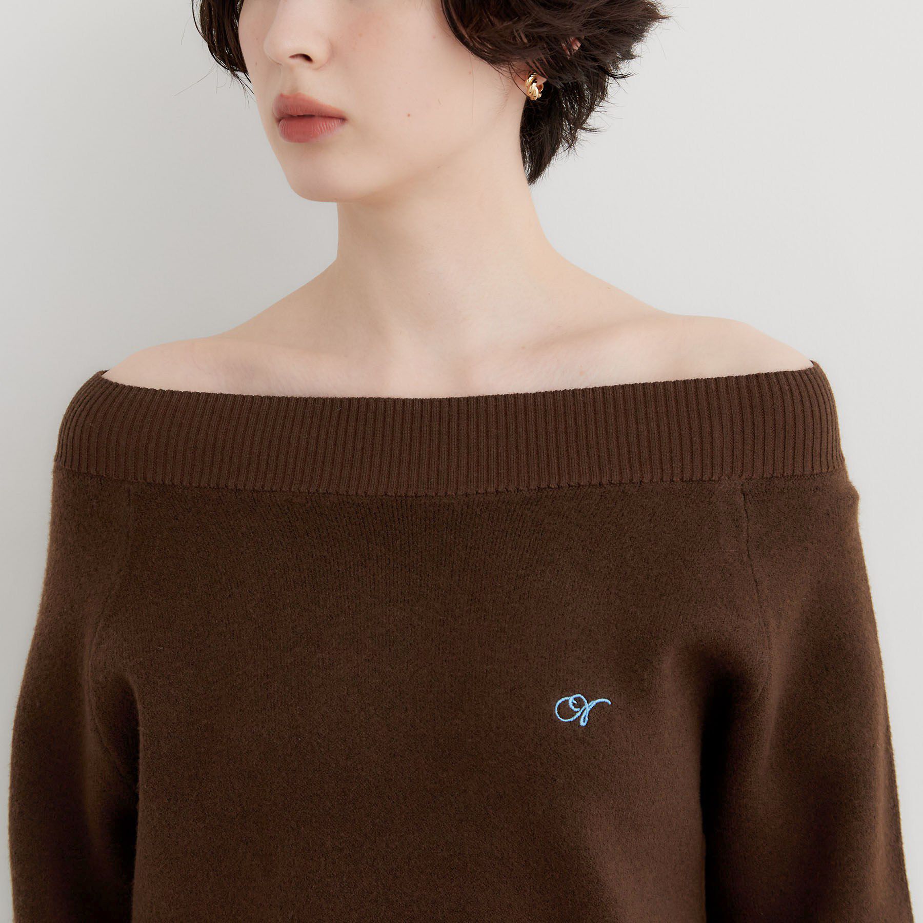 THE SHOP TK「オフショルワンポイント刺繍ニット」|ニット・セーター|
