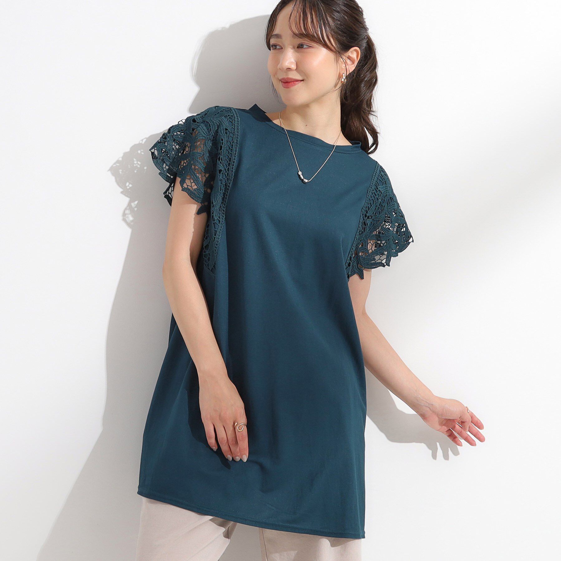 SHOO･LA･RUE「【S-LL】上品華やか お袖レースチュニックトップス」|チュニック|グリーン(024)