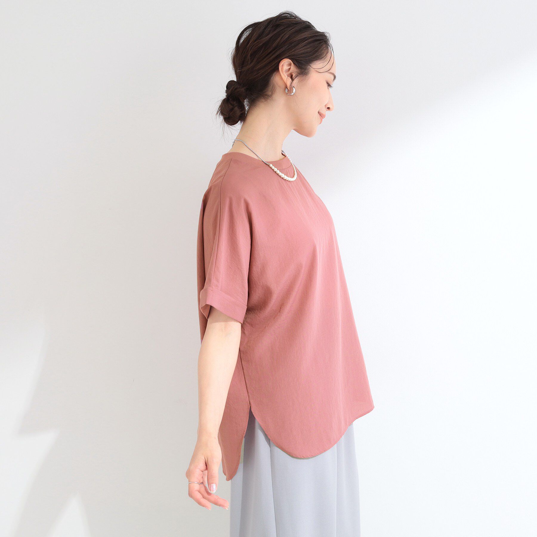 SHOO･LA･RUE「【着丈選べる/体型カバー】洗濯後しわになりにくい さらっと快適ドルマントップス」|シャツ・ブラウス|