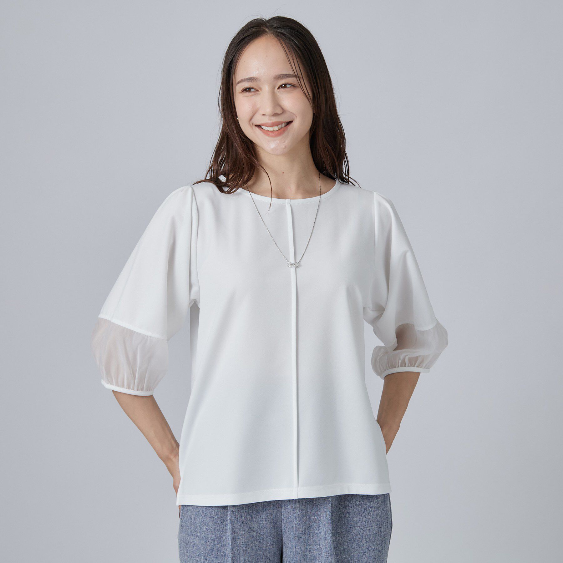 SHOO･LA･RUE「【洗濯機可/S-LL】 大人のシアー感 お袖切り替えラウンドネックトップス」|Tシャツ・カットソー|