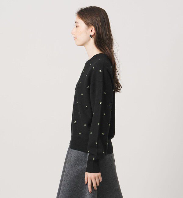 UNITED ARROWS「エンブロイダリー クルーネック ニット」|ニット・セーター|