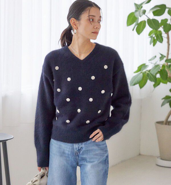 SHIPS for women「〈手洗い可能〉フォックス ビジュー Vネック ニット」|ニット・セーター|