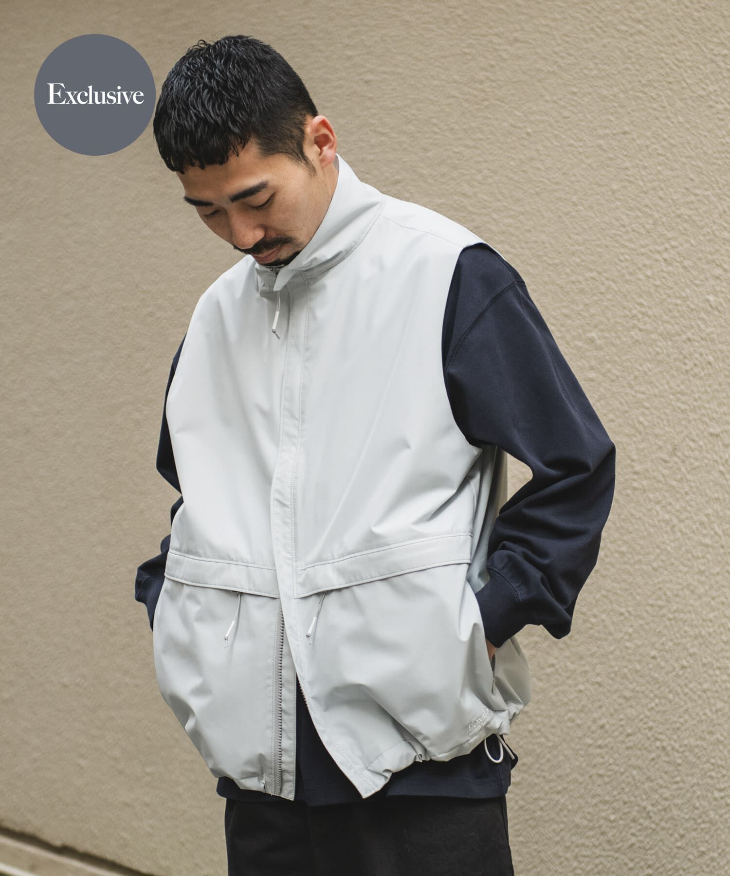 URBAN RESEARCH DOORS「『別注』Foxfire&times;DOORS　ゴアテックス ベスト」|ノーカラーコート|ホワイト系その他