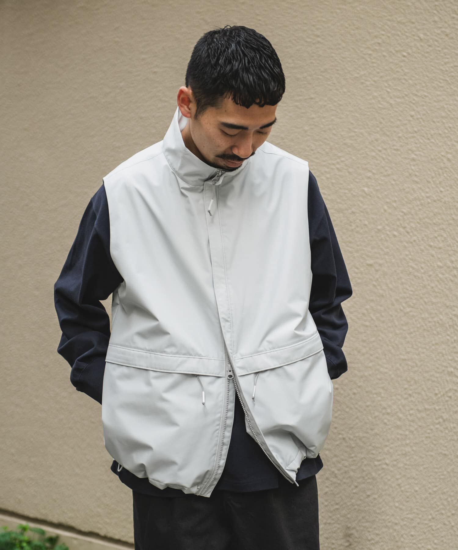 URBAN RESEARCH DOORS「『別注』Foxfire&times;DOORS　ゴアテックス ベスト」|ノーカラーコート|