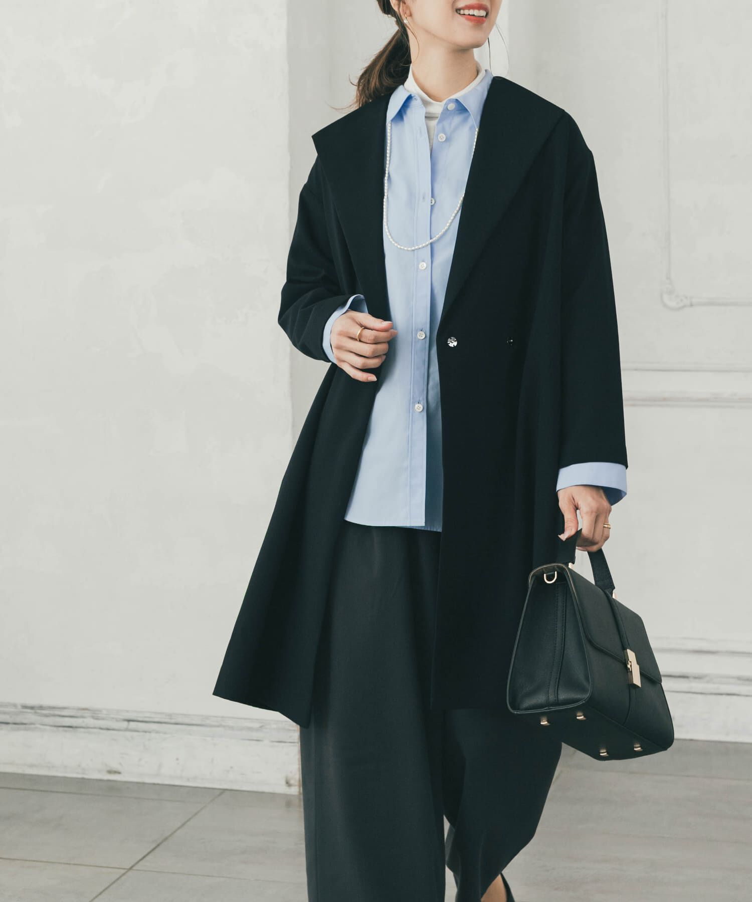 URBAN RESEARCH DOORS「『WEB限定』ダブルクロスガウンコート」|ノーカラーコート|