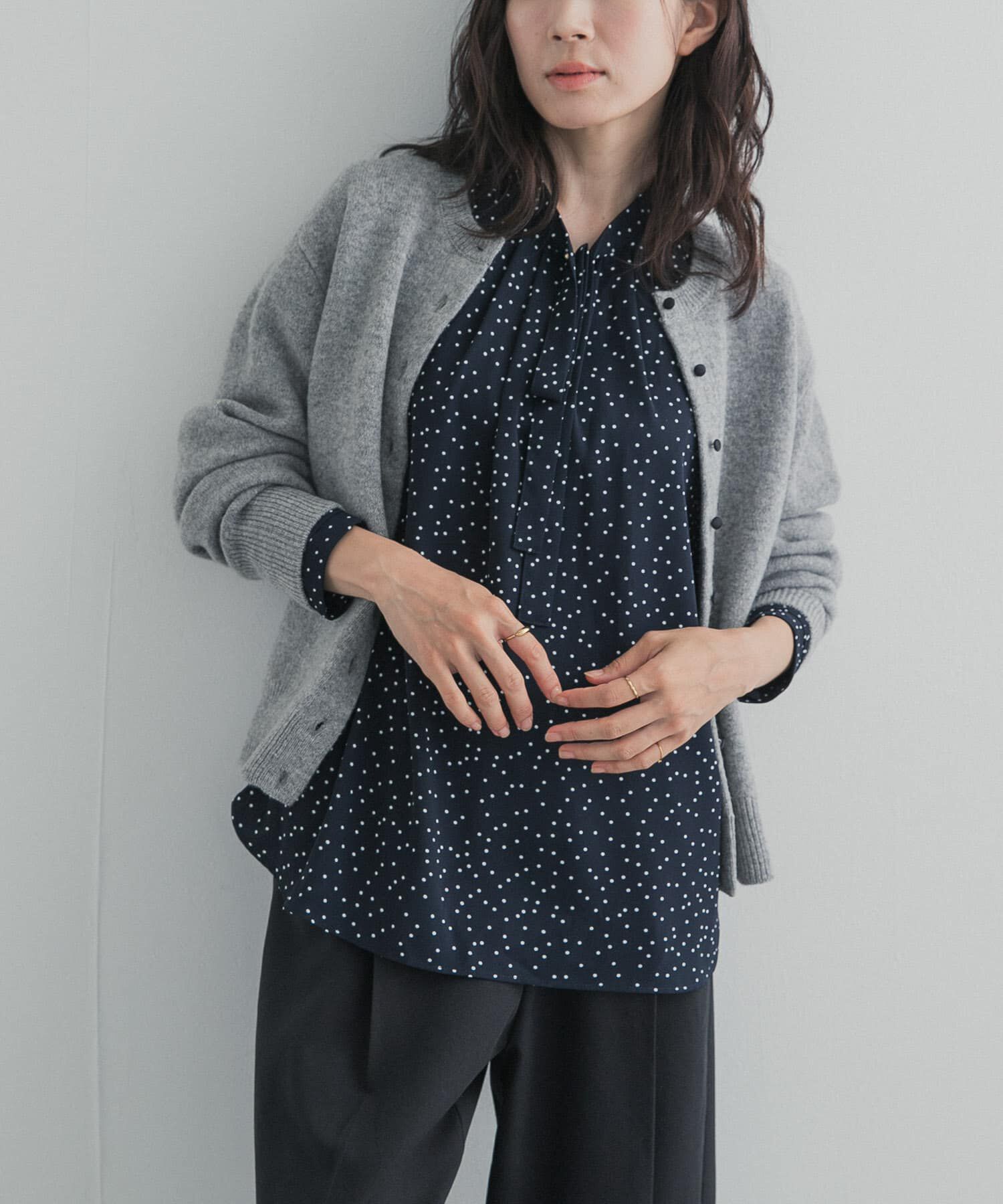 URBAN RESEARCH DOORS「『一部WEB限定カラー』リボンポイントタックブラウス」|シャツ・ブラウス|